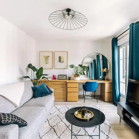 Guestready - Charming Apartment On The Top Floor Paris Exterior photo