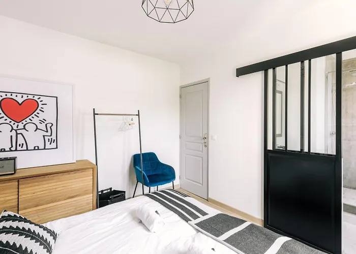 Guestready - Charming Apartment On The Top Floor